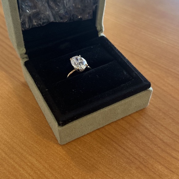 Engagement Ring - Picture 3 of 5